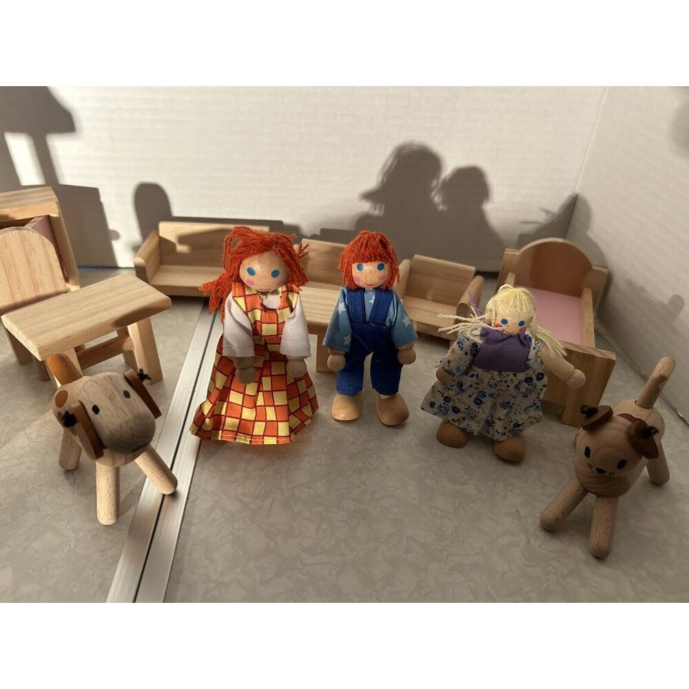 Wooden Dollhouse Furniture, 3 Wood Dolls, 1 Dog, And 1 Cat/ 16 Pieces In All - Picture 5 of 9
